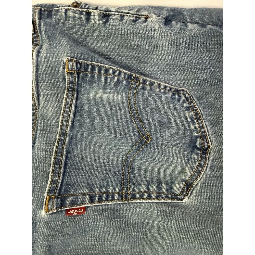 Levi's Men's 48X32 Blue Cotton Denim Jeans Straight Fit Medium Wash 5-Pocket
